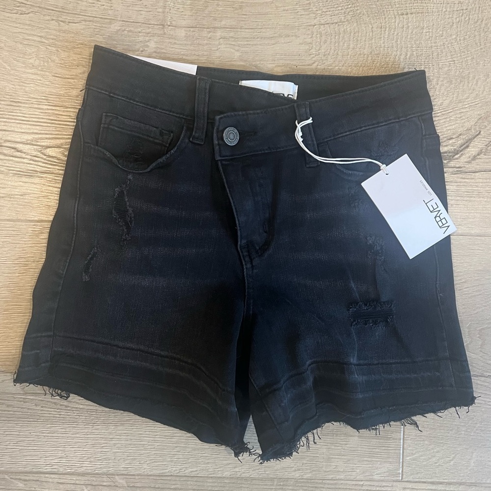 Vervet High Rise Shorts